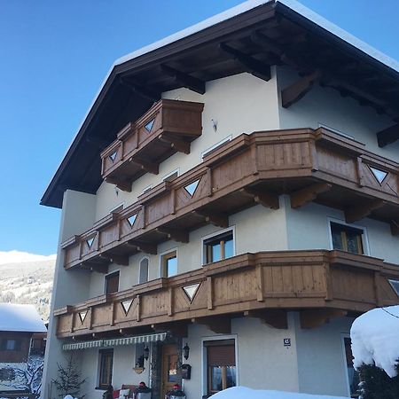 Gaestehaus Neuhauser Zell am Ziller Buitenkant foto